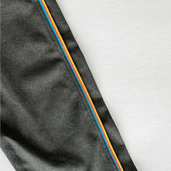 Nike Yoga Dr-Fit Lux Leggings NWOT - Picture 11 of 11